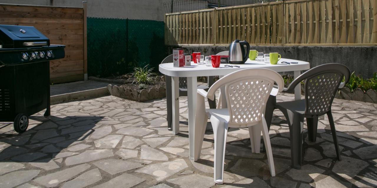 Appartement Avec Terrasse Périgueux Esterno foto